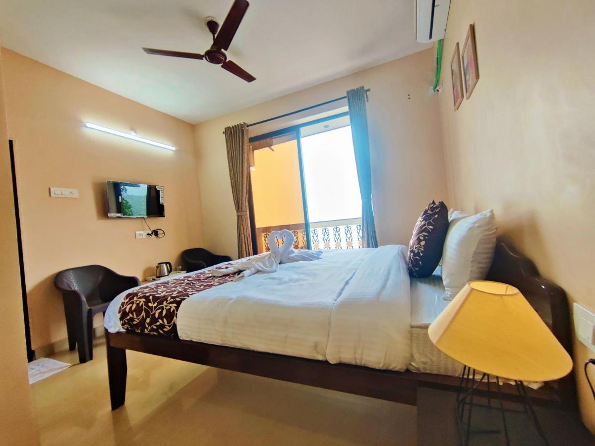 Hôtel Ekaar à Panaji Extérieur photo