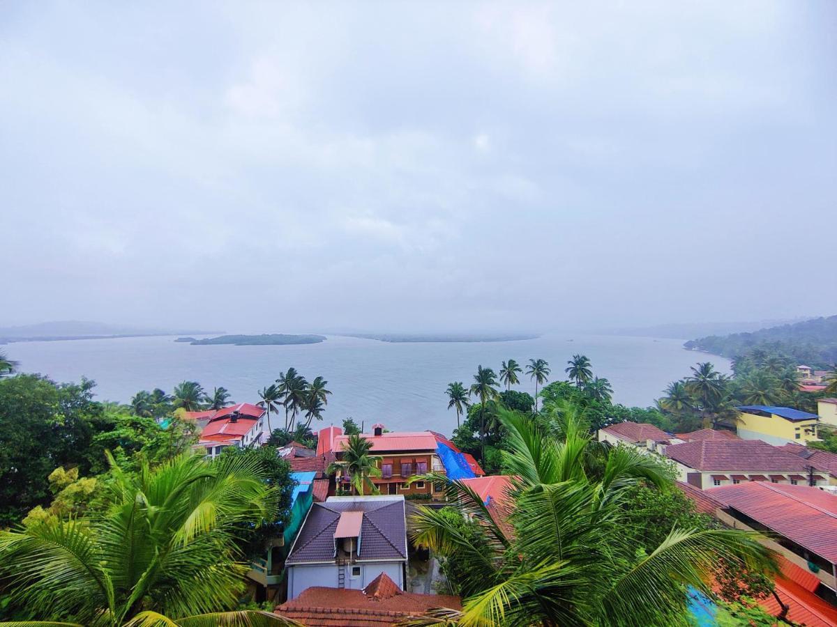 Hôtel Ekaar à Panaji Extérieur photo