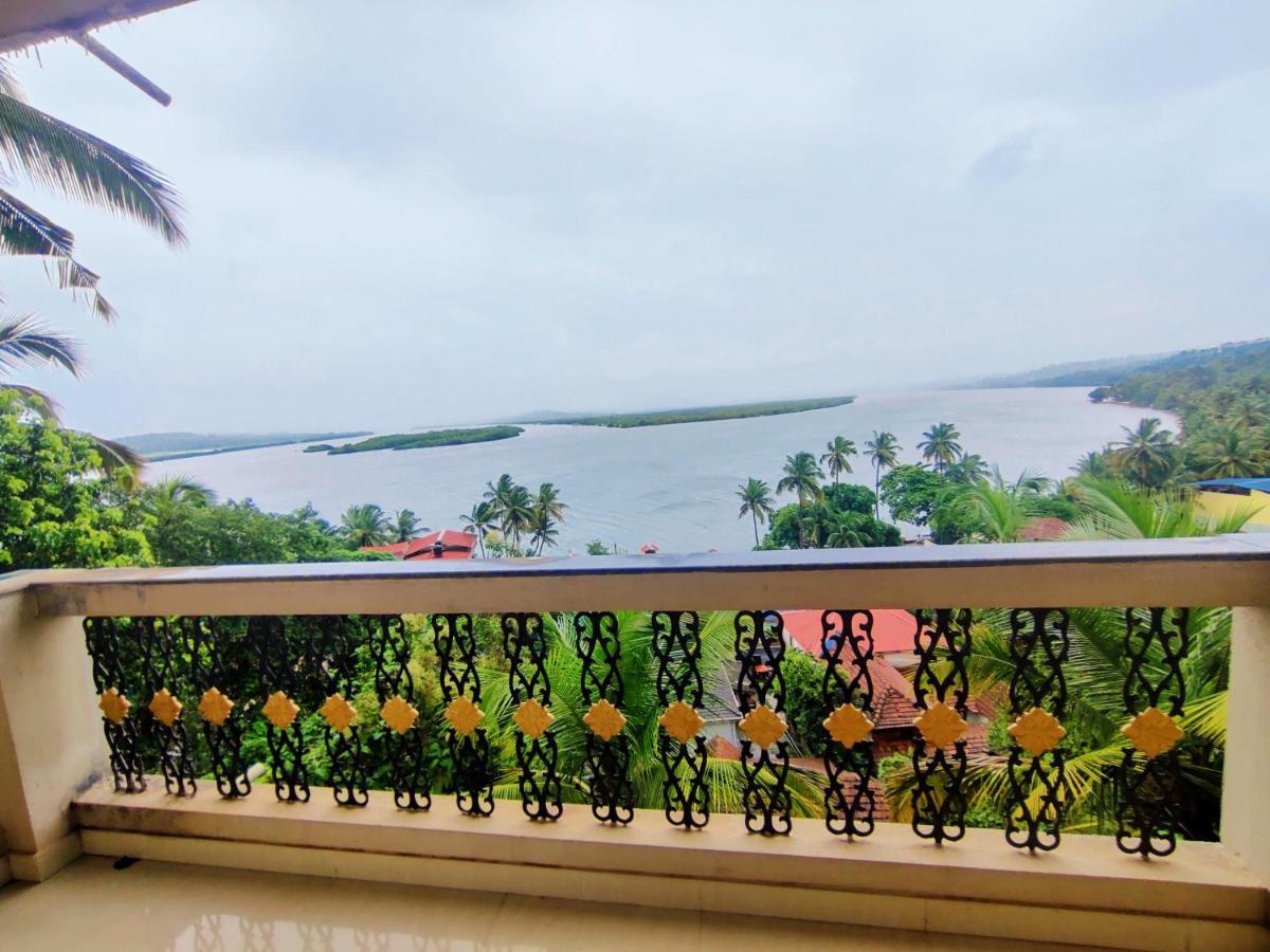 Hôtel Ekaar à Panaji Extérieur photo